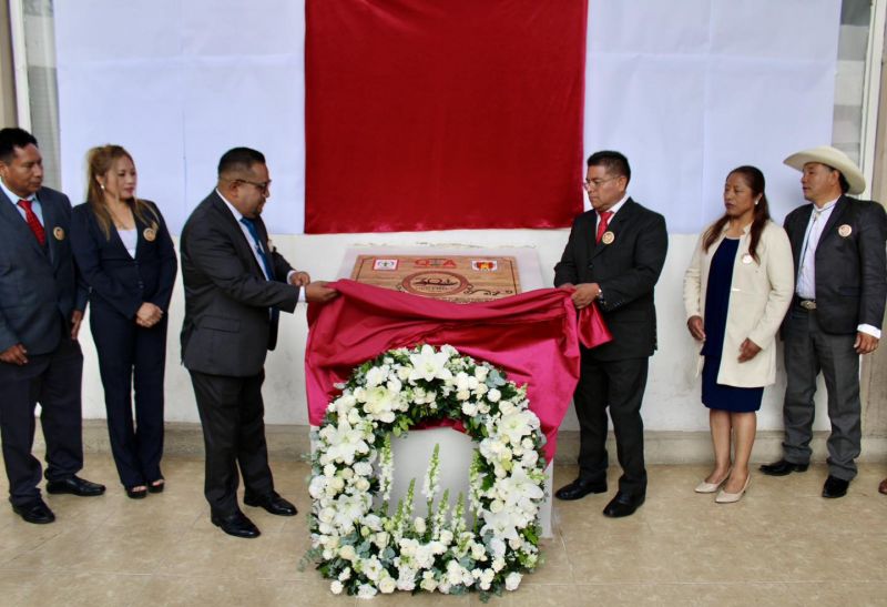 Develación de placa conmemorativa de 30 Años de la Municipalización
